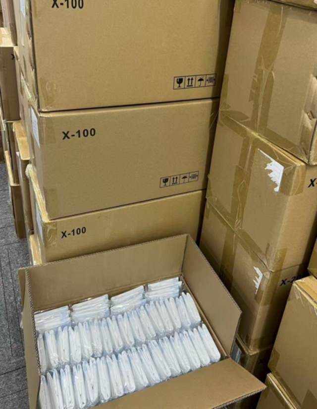 手拍发泡袋1.png